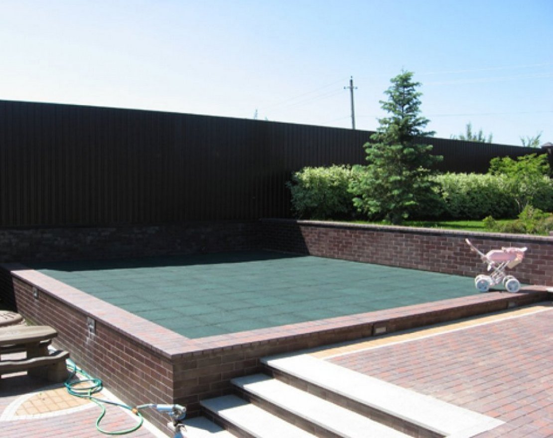 Резиновая плитка 500x500 (П) для сыпучей поверхности - вид 4